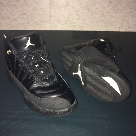 air jordan 12 winter black